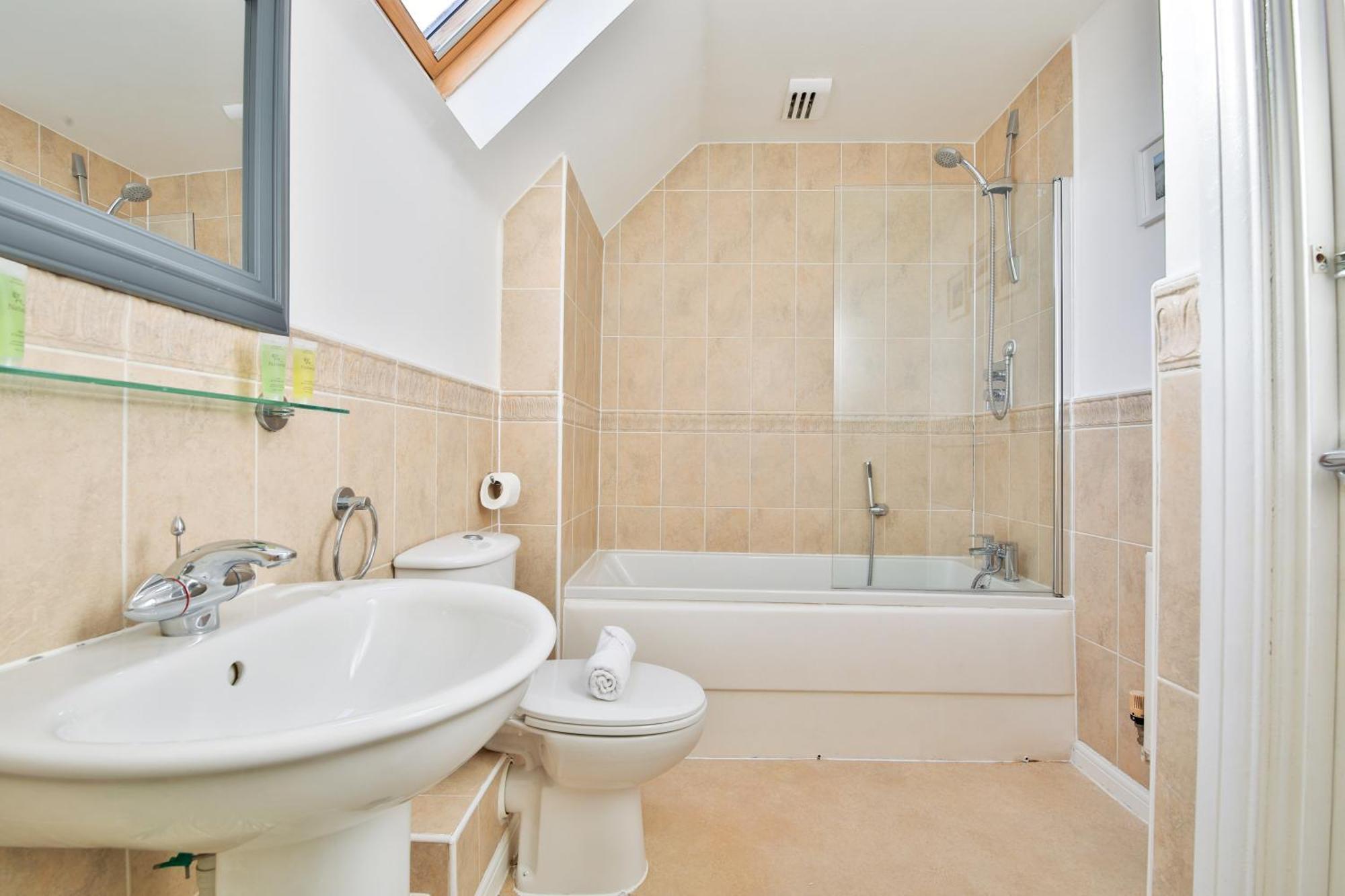Stayright 2 Bed Beach House With Private Parking- Next To Barry Beach And Jackson Bay Eksteriør bilde